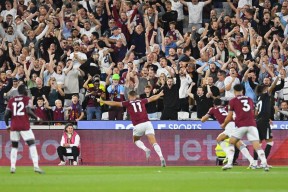 kaiyun-转折点！西汉姆临场应变，CBA季后赛冲刺阶段攻防权衡，气氛紧张，年轻球员得到机会的简单介绍