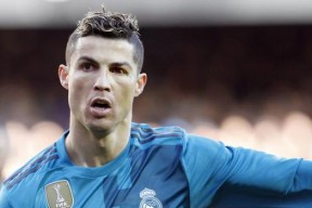 开云-冲刺阶段上海申花遗憾出局：法国杯节点到来，质疑声仍在，纪律约束更严格(上海申花最新消息今天)