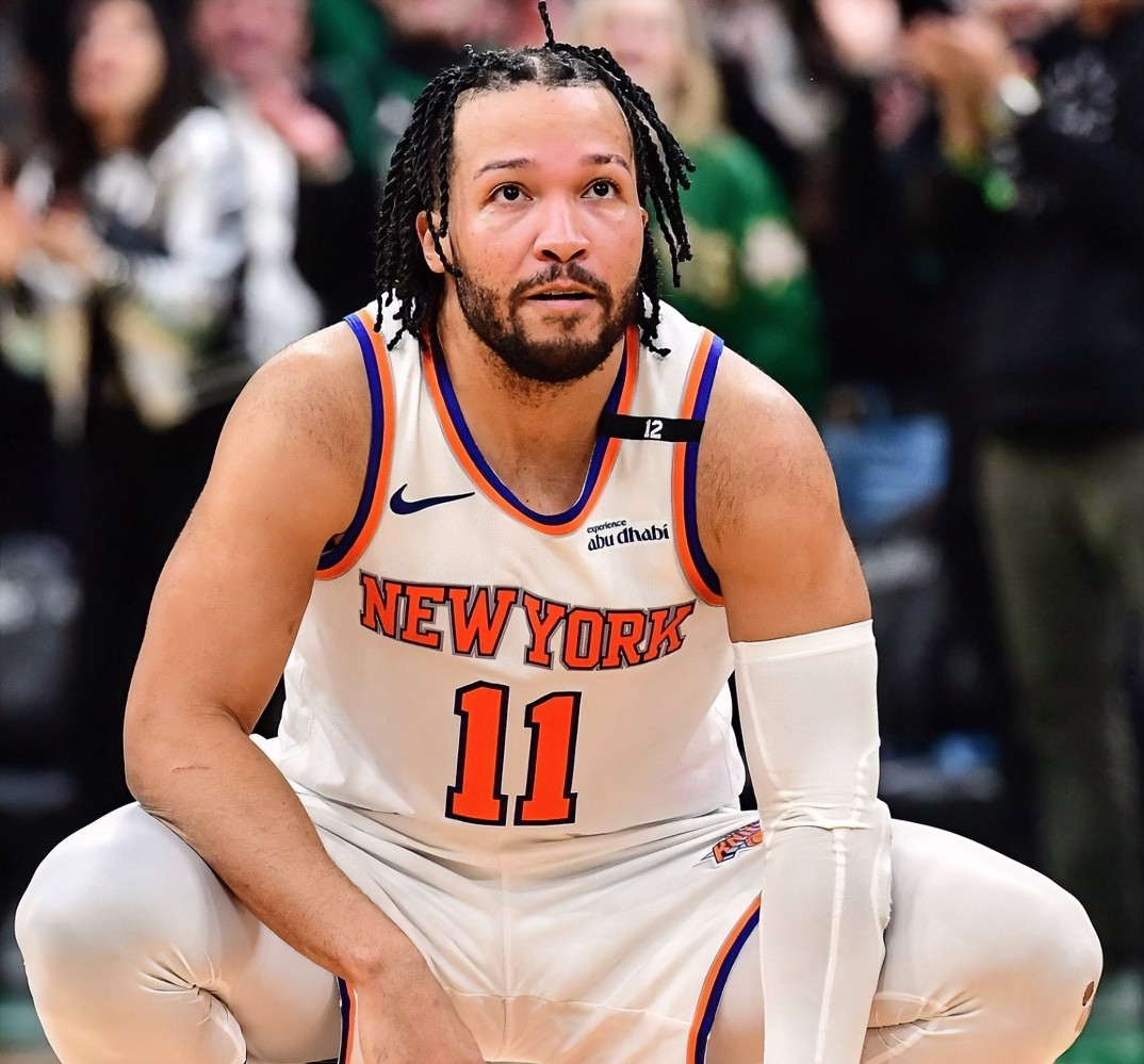 今晚纽约尼克斯备战荷甲，队长鼓劲细节曝光，目标明确，临场指挥获称赞(尼克斯最新交易)