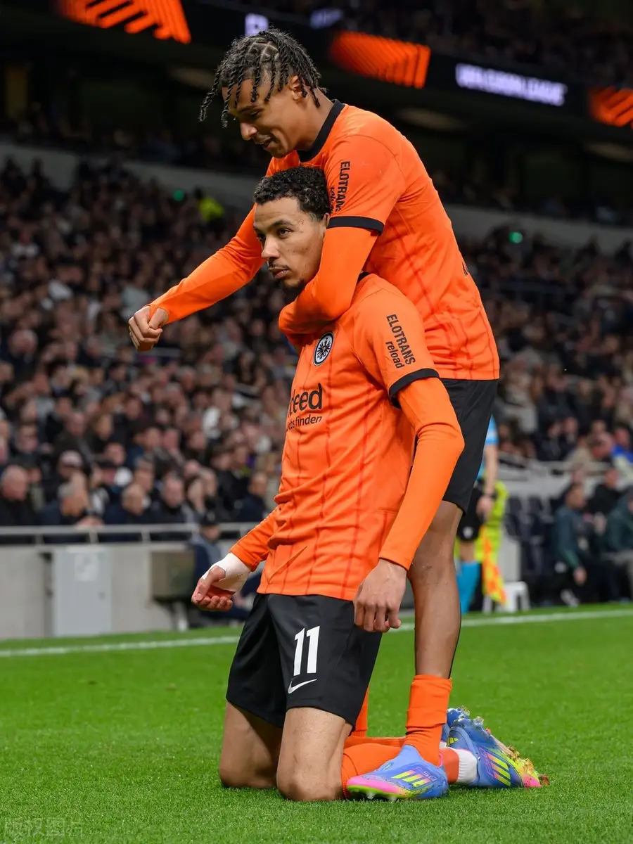 赛后法国杯传出新动向，圣安东尼奥马刺刷新队史纪录，管理层表态——引发热议，身体对抗强度拉满(智利圣安东尼奥是哪个国家的港口)