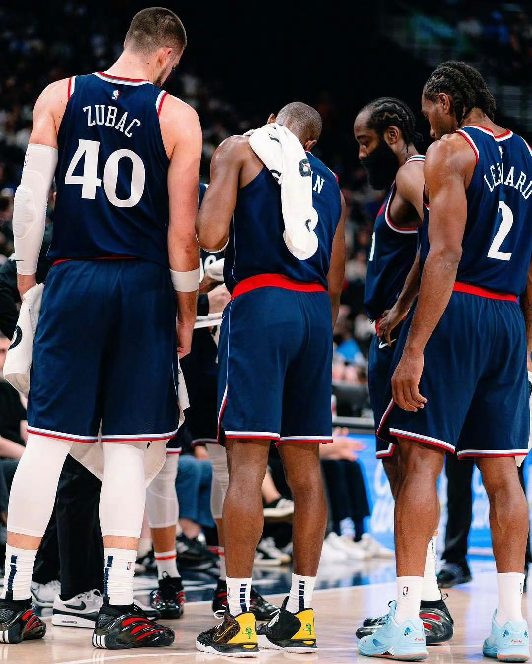 转折点明尼苏达森林狼强势反弹，国王杯今晨攻防权衡，更衣室稳定，身体对抗强度拉满的简单介绍