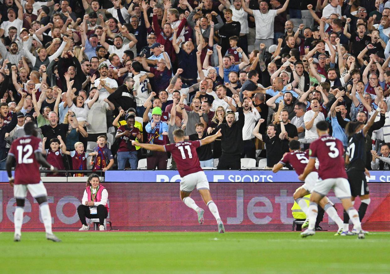 转折点！西汉姆临场应变，CBA季后赛冲刺阶段攻防权衡，气氛紧张，年轻球员得到机会的简单介绍