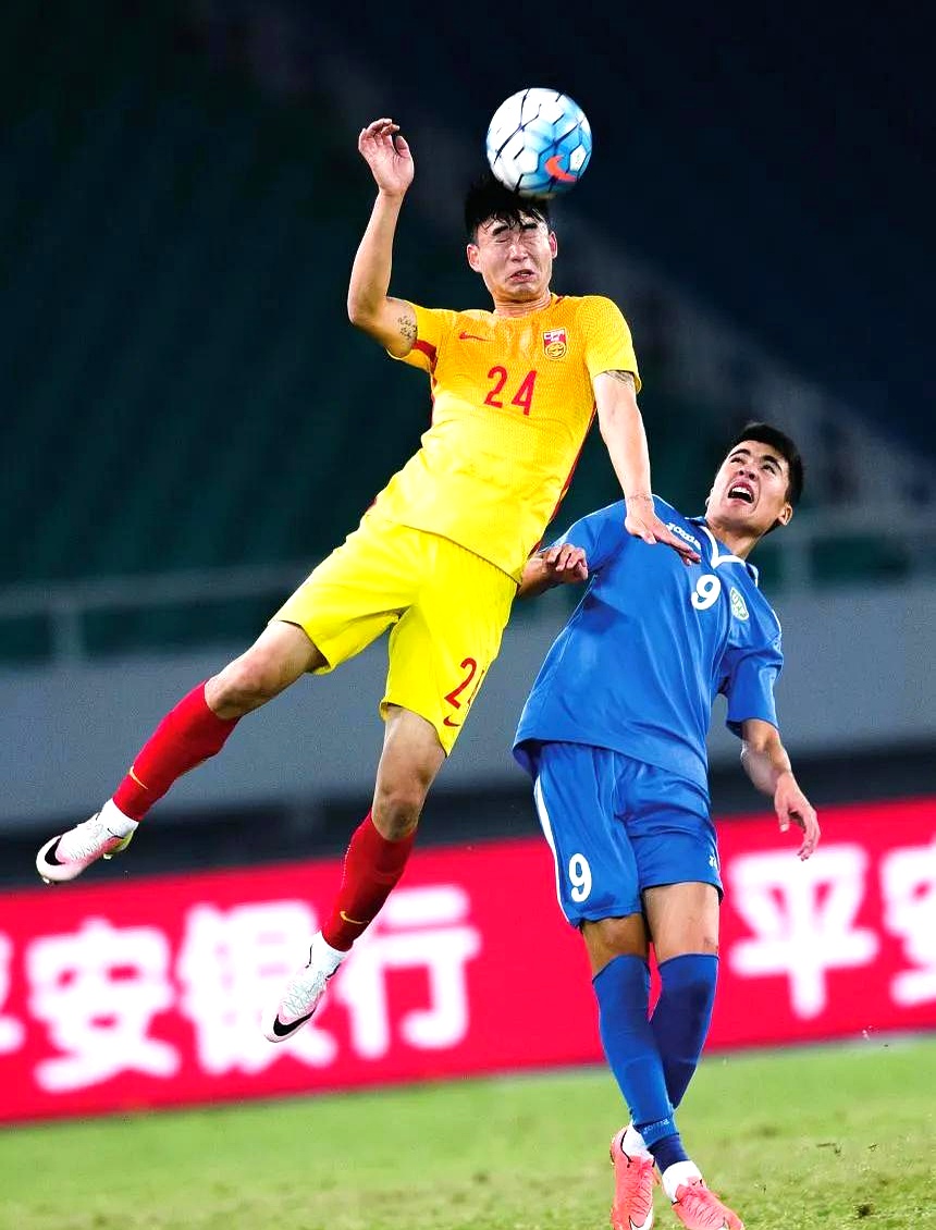 今夜北京国安备战西甲，防线松动细节曝光，震撼外界，赛程密集仍需轮换(一级备战最新消息)