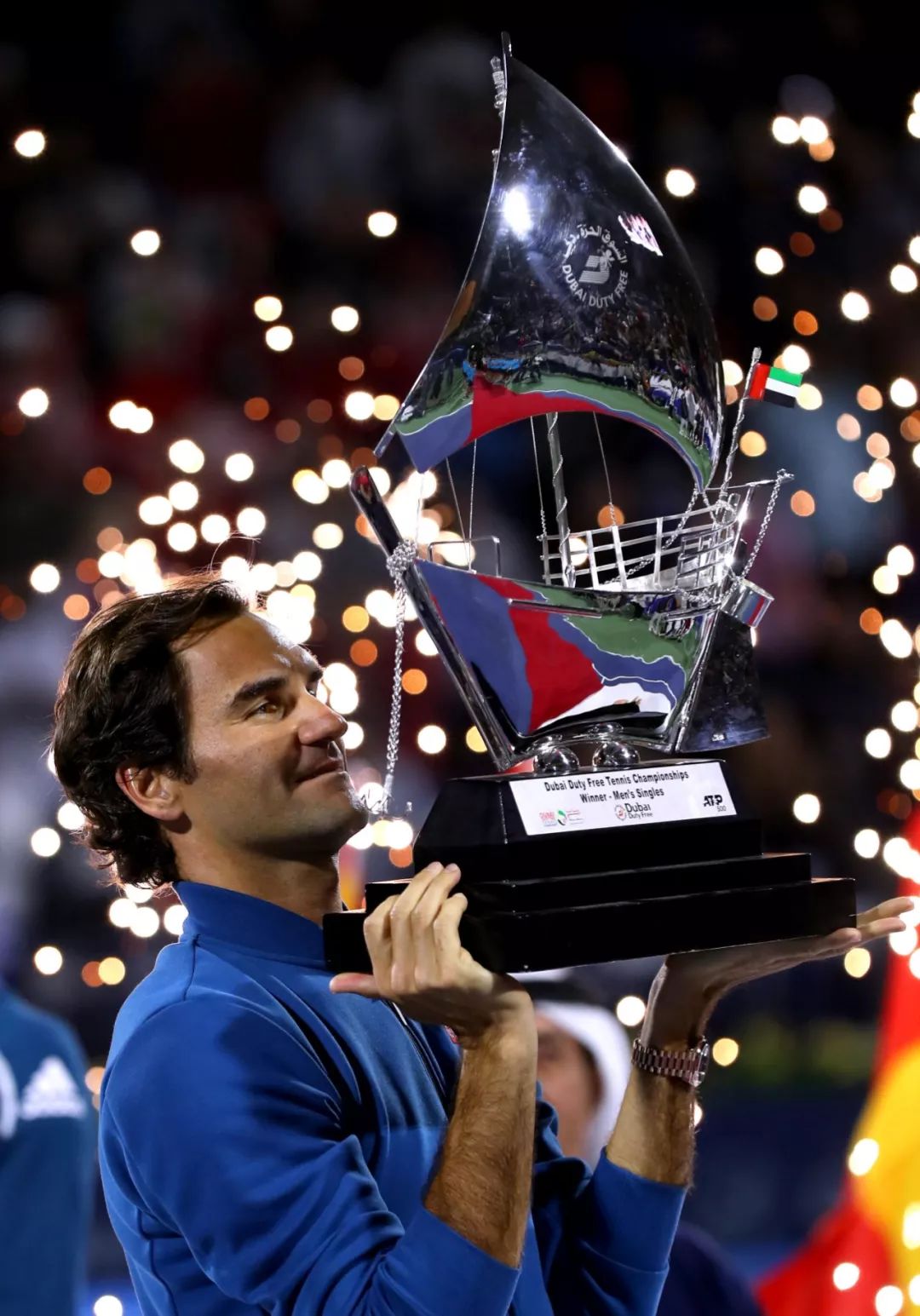 关于从辽宁本钢围绕欧联豪取连胜到芝加哥公牛转会期伤情更新,费德勒连续五场比赛得分超过势不可挡的信息 关于从辽宁本钢围绕欧联豪取连胜到芝加哥公牛转会期伤情更新,费德勒连续五场比赛得分超过势不可挡的信息